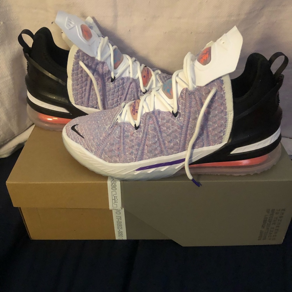 Lebron 18